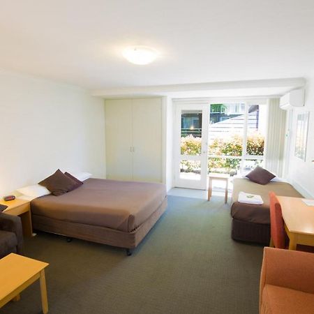 Summer East Apartments Orange Chambre photo