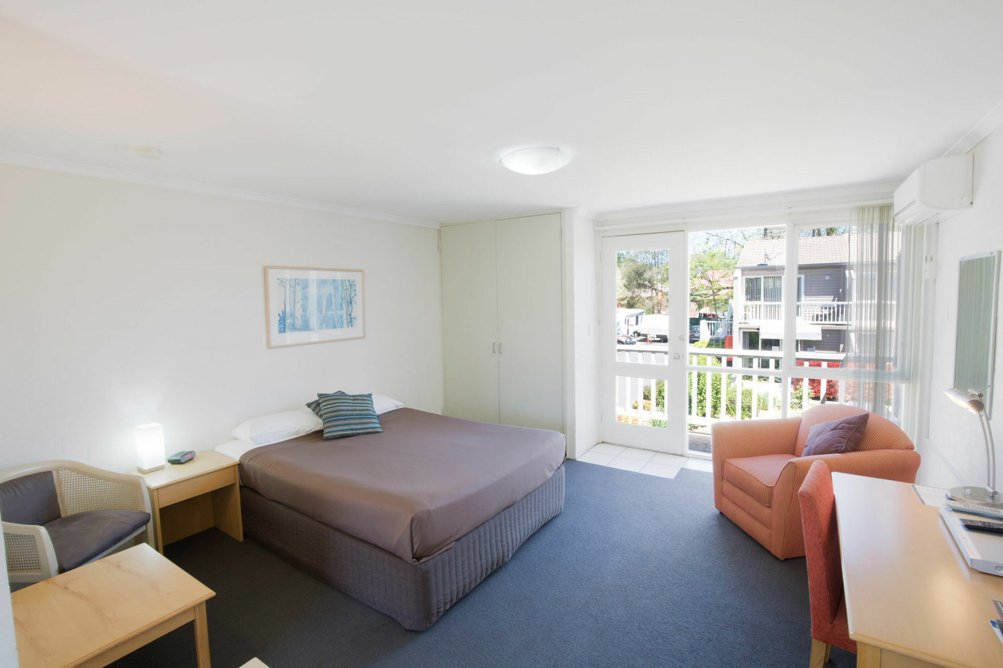 Summer East Apartments Orange Extérieur photo
